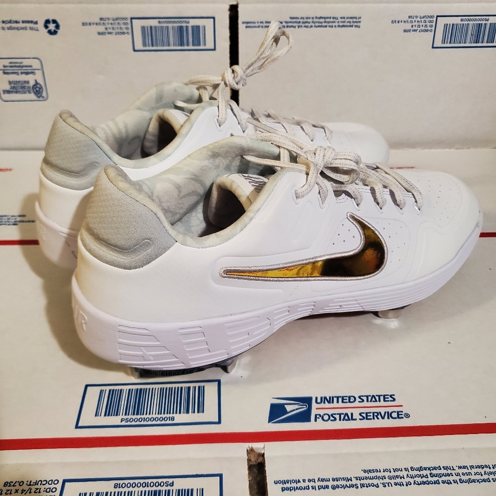 NIKE Alpha Hurrache Elite 2 Low Zoom Air Baseball